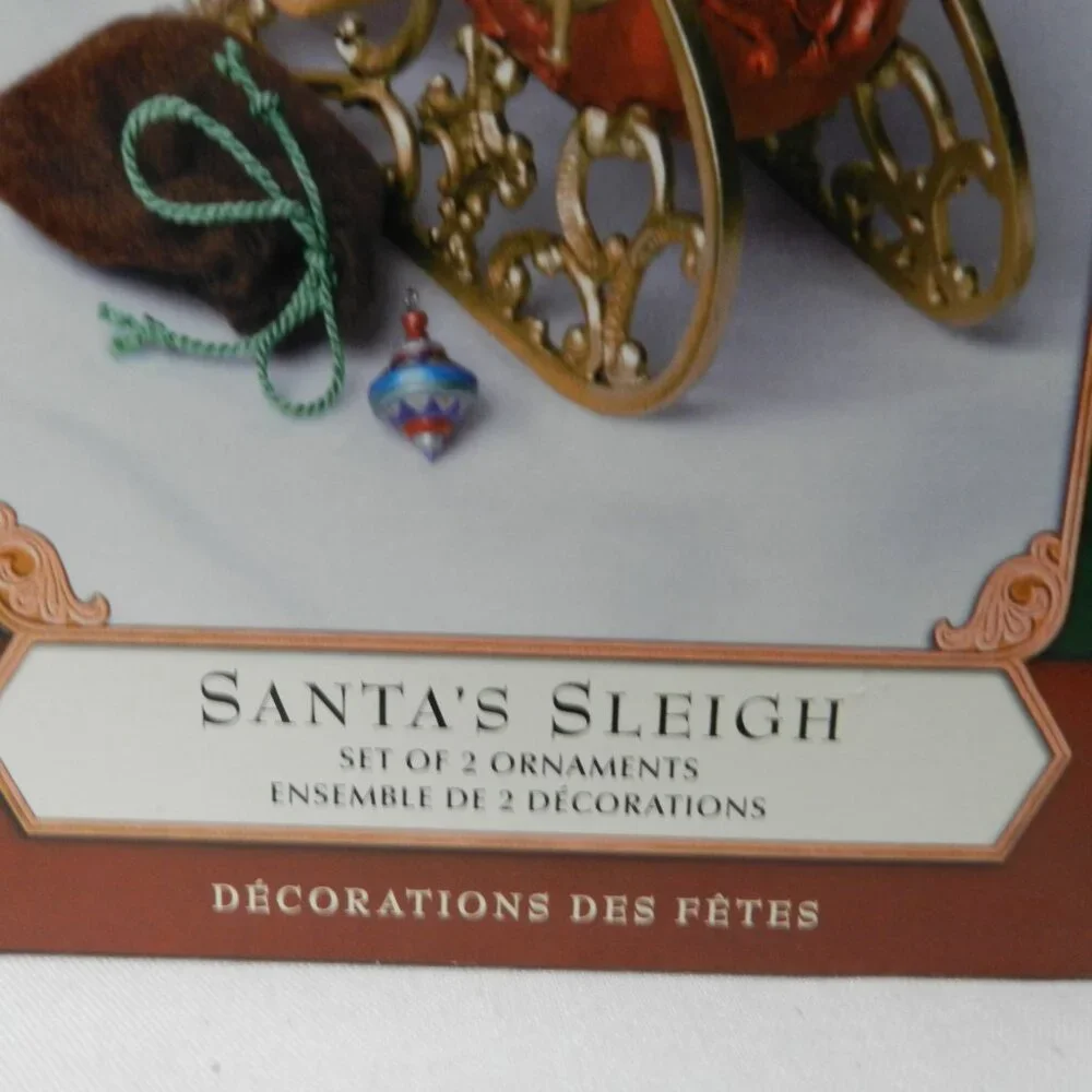 Hallmark Santa's Sleigh w/ Gift Bag Christmas Ornament Vintage 2001 Holidays Box
